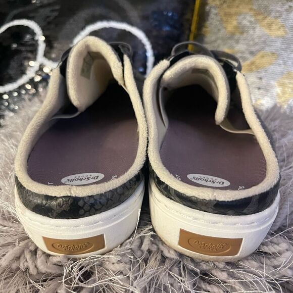Dr. Scholl's NBD Grey Flannel Slip On Laces Mules Size 8 snakeskin - Picture 8 of 8